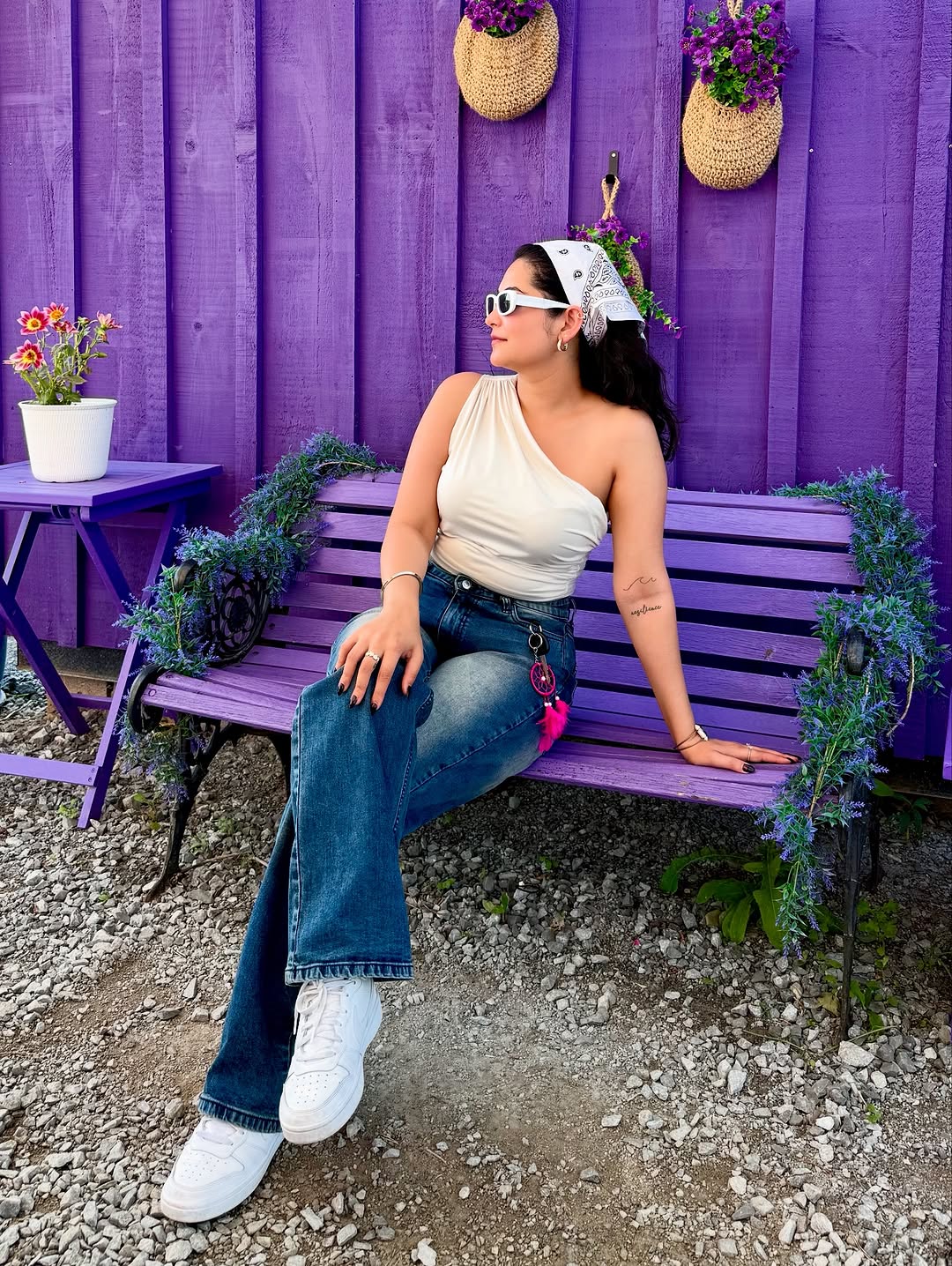 Indigo washed straight denim - Image 5