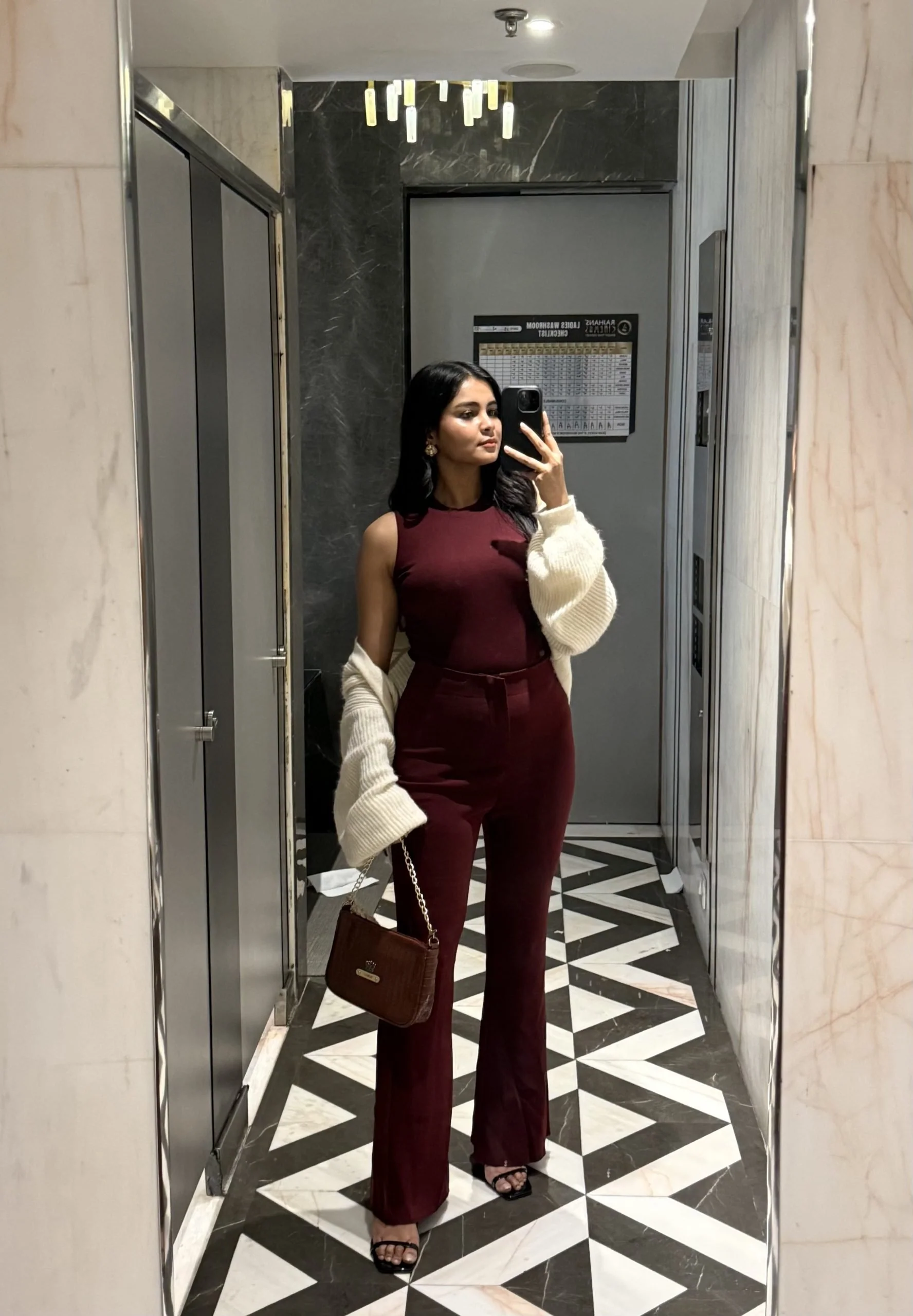 Premium Sculpted Flared Pants - Image 10