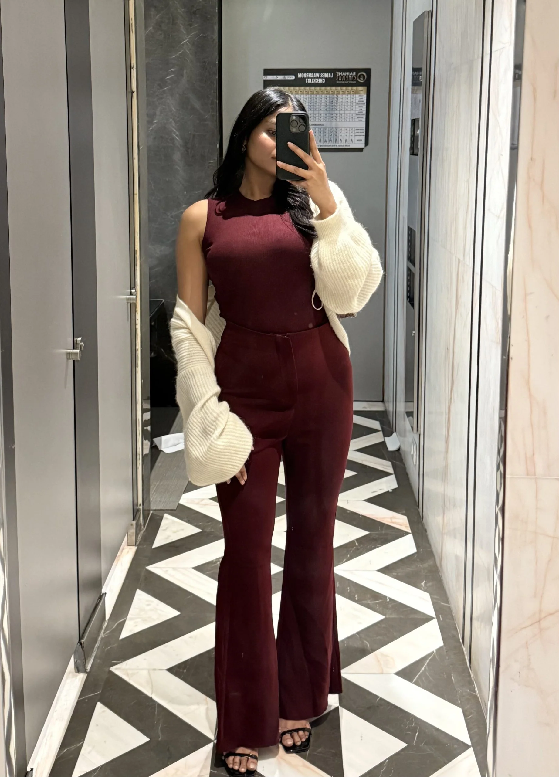 Premium Sculpted Flared Pants - Image 6